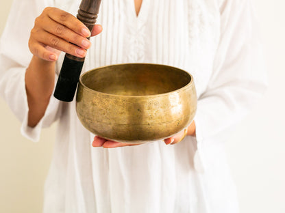 Remuna Singing Bowl - Base note G3 (201 Hz)