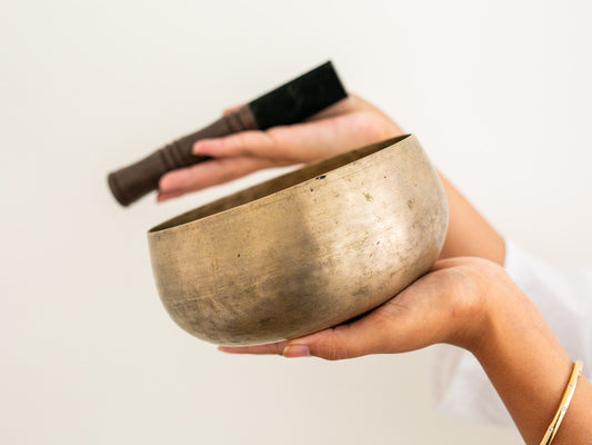 Remuna Singing Bowl - Base note G3 (191 Hz)
