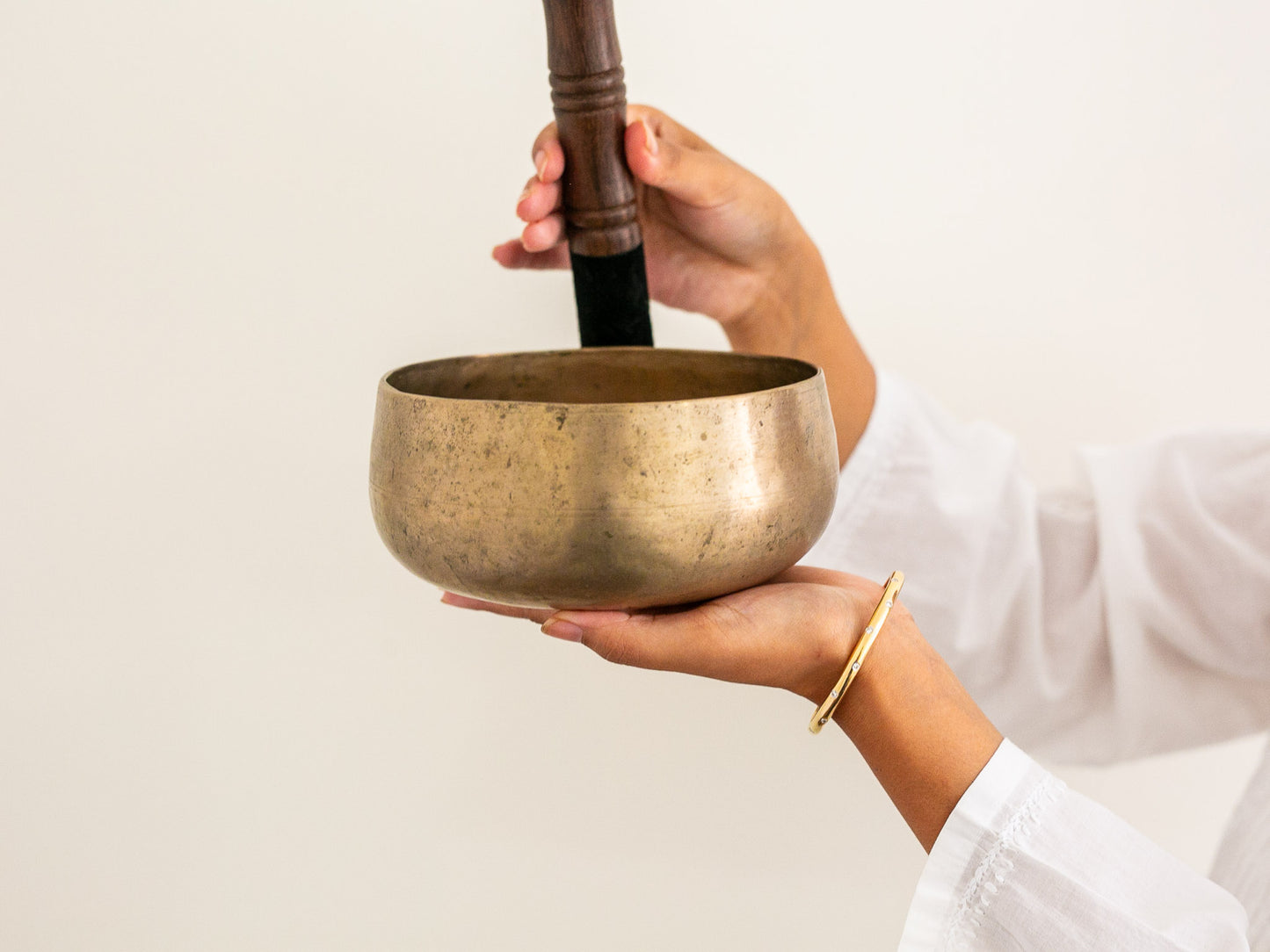 Remuna Singing Bowl - Base note G3 (201 Hz)