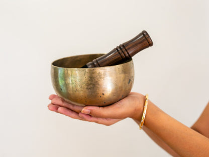 Remuna Singing Bowl - Base note D4 (299 Hz)