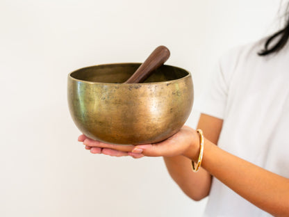 Tara Singing Bowl - Base Note G#3 (201 Hz)