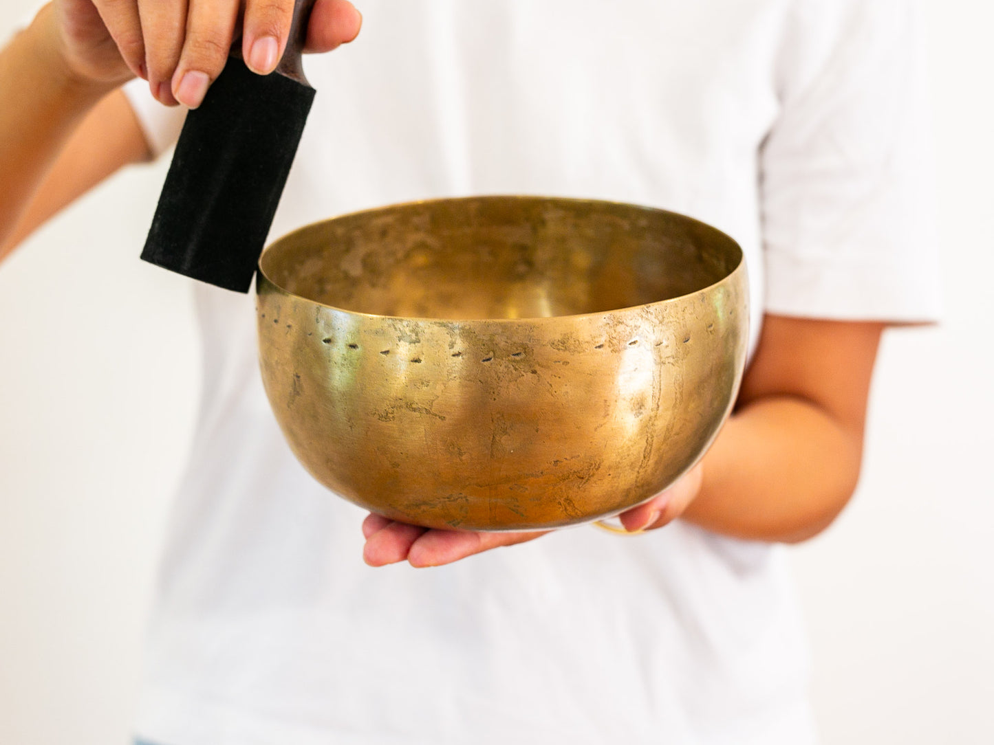 Tara Singing Bowl - Base Note D3 (143 Hz)