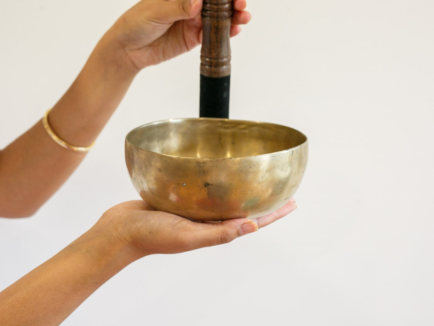 Tara Singing Bowl - Base Note F3 (174 Hz)