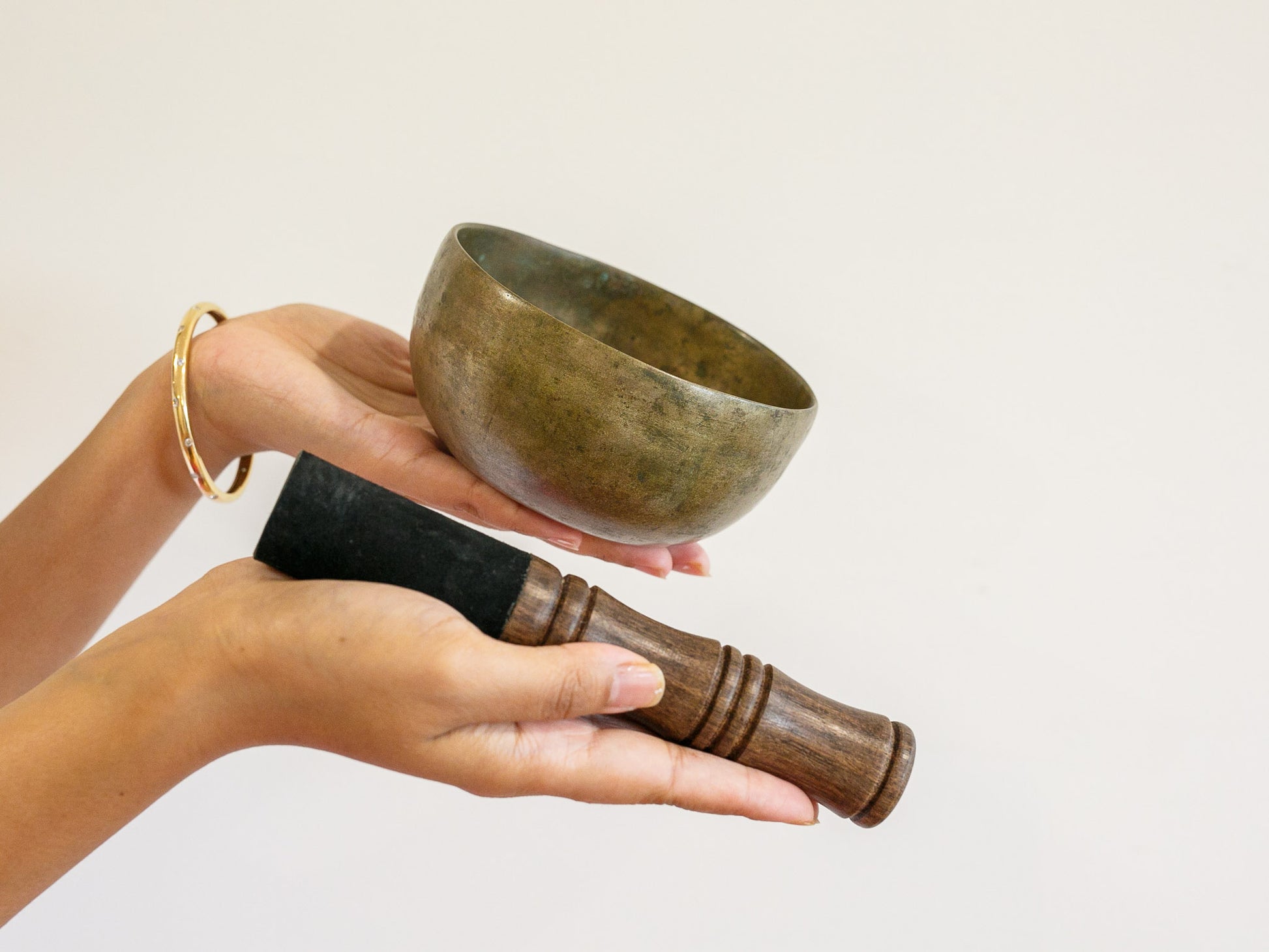 Small Tara Singing Bowl - Base Note E4 (322 Hz) - Tibet Shop Sydney