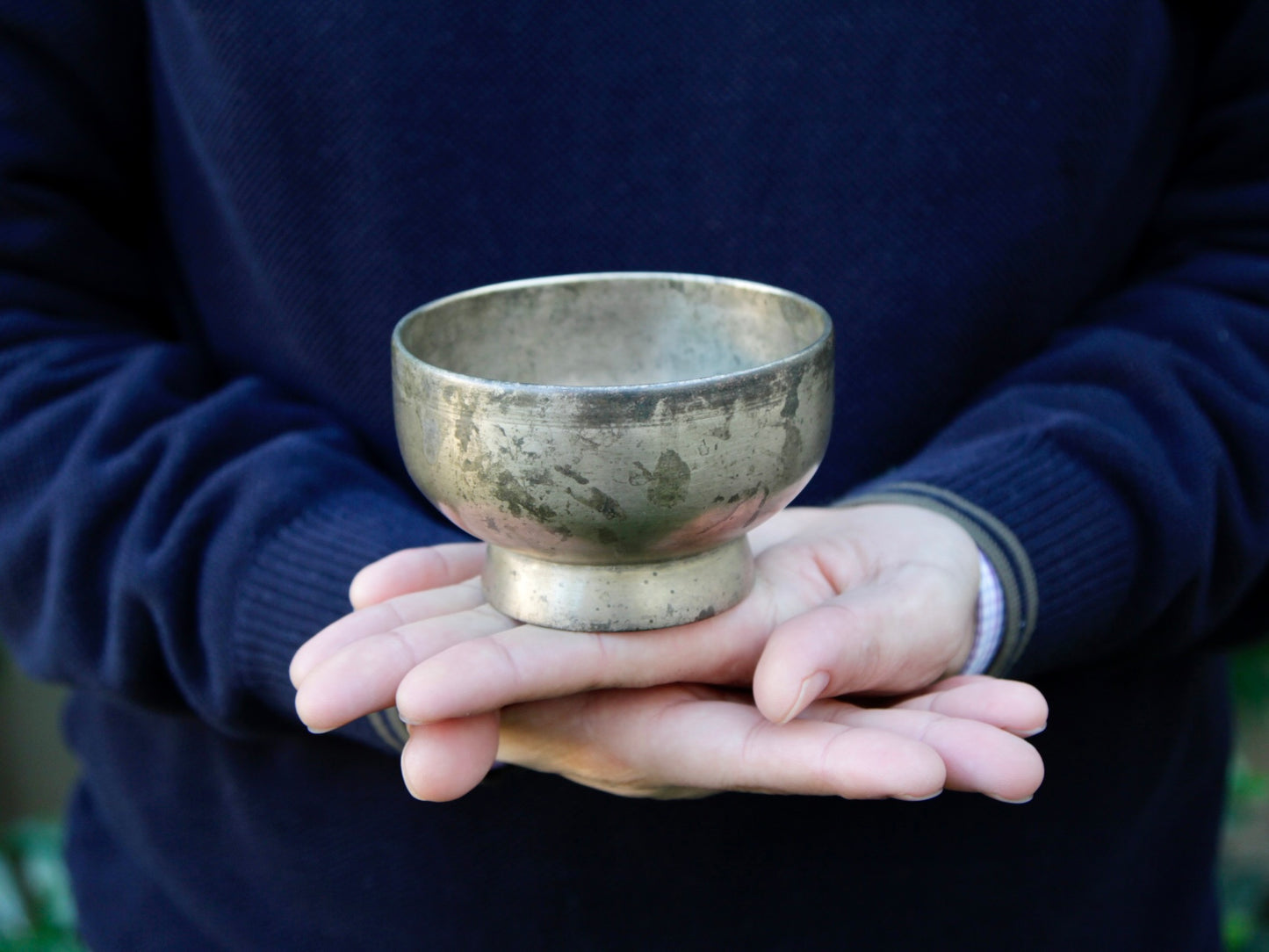 Small Pedestal Singing Bowl - Base Note A#4 (477 Hz)