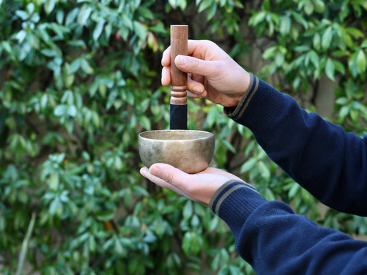 Small Old 'Tara' Singing Bowl - Base Note G#4 (415 Hz)