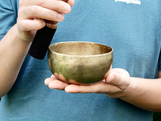 Small Old 'Tara' Singing Bowl - Base Note F4 (347 Hz)