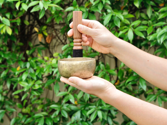 Small Old 'Tara' Singing Bowl - Base Note F4 (357 Hz)