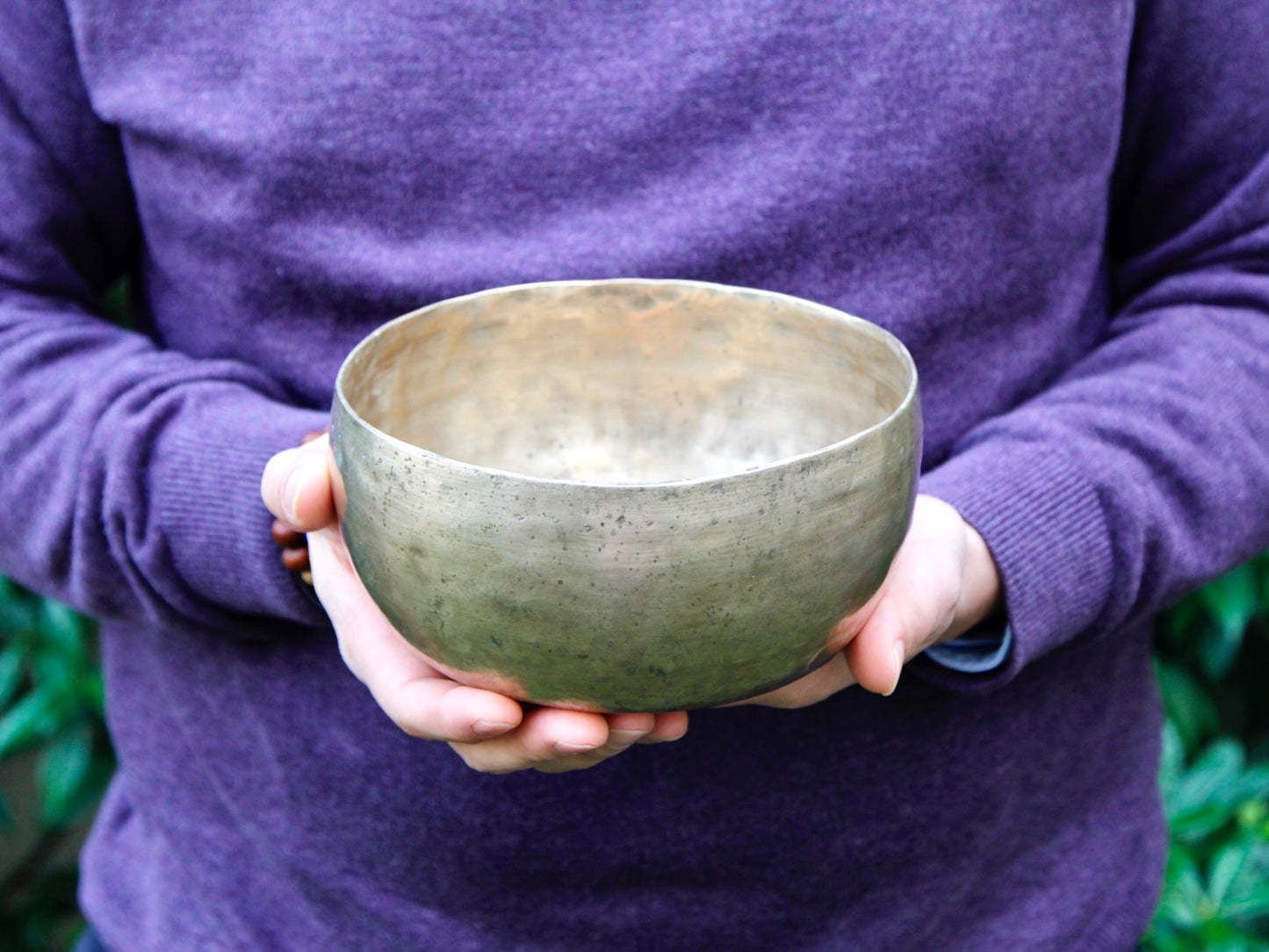 Old 'Tara' Singing Bowl - Base Note F#3 (180 Hz)