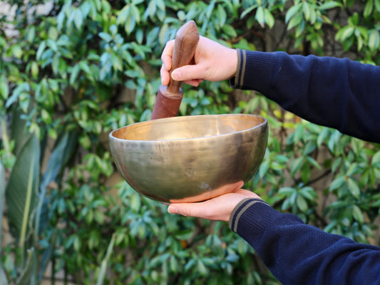 Contemporary Flow Singing Bowl - Base Note C#3 136 Hz