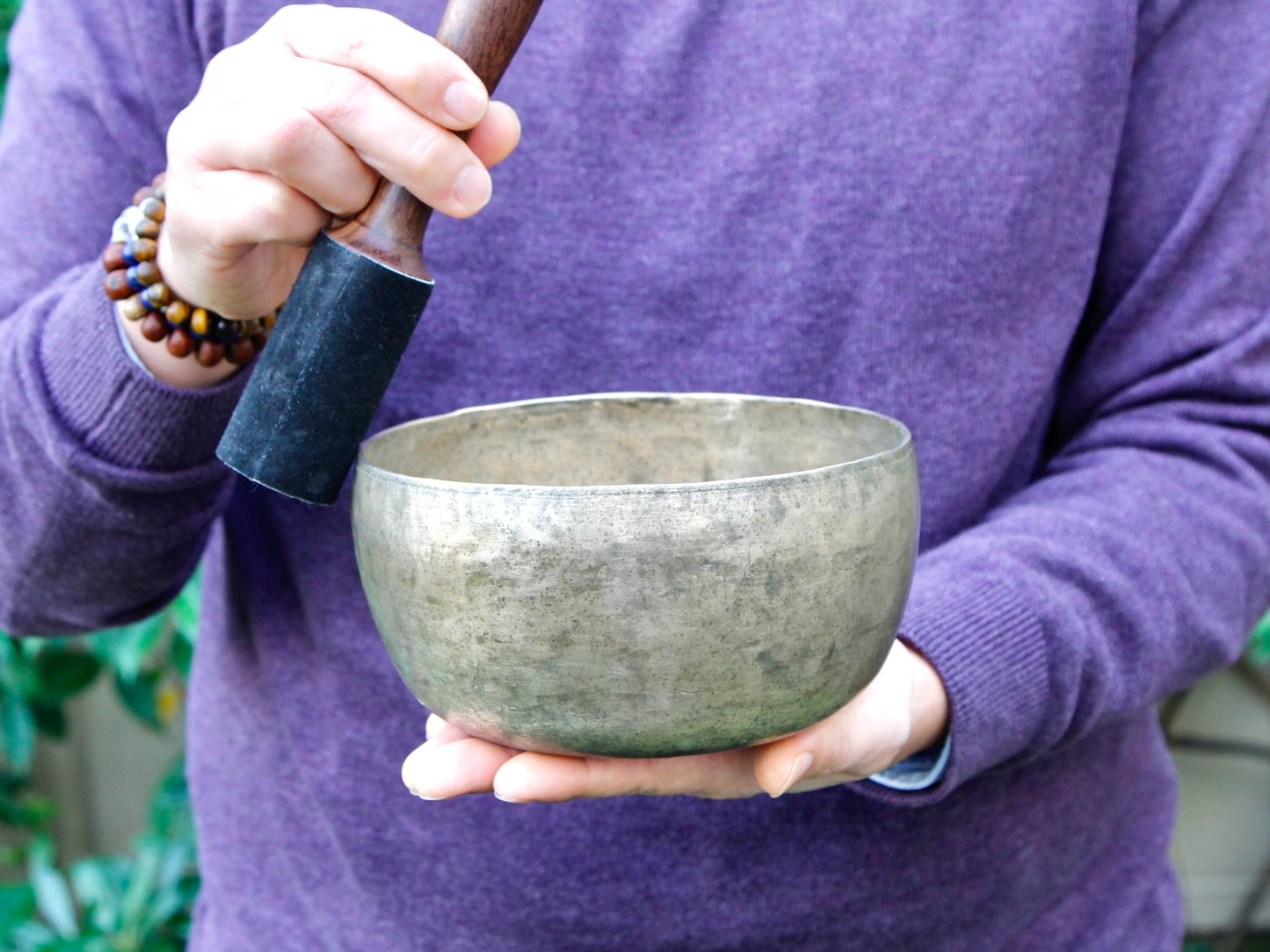 Old 'Tara' Singing Bowl - Base Note G#3 (205 Hz)