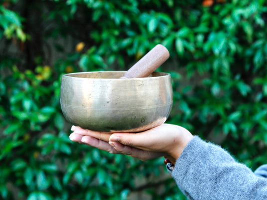 Remuna Singing Bowl - Base note A3 (214 Hz)