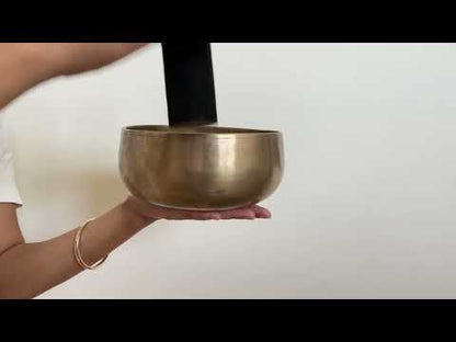 Remuna Singing Bowl - A#3 (233 Hz)