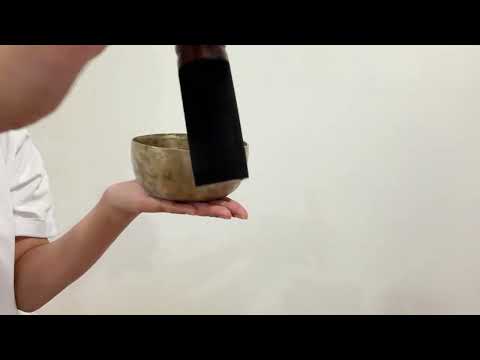 Small Tara Singing Bowl - Base Note G4 (390)