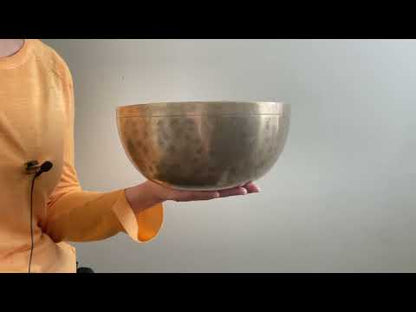 Medium Serenity Tibetan Singing Bowl - A#2 115 Hz