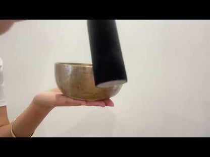 Small Tara Singing Bowl - Base Note D4 (300)
