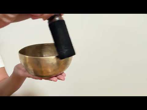 Small Tara Singing Bowl - Base Note F4 (340 Hz)