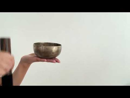 Small Tara Singing Bowl - Base Note D#5 (604 Hz)