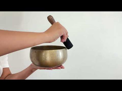 Remuna Singing Bowl - G3 (198Hz)