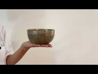 Small Tara Singing Bowl - Base Note A#4 (467 Hz)