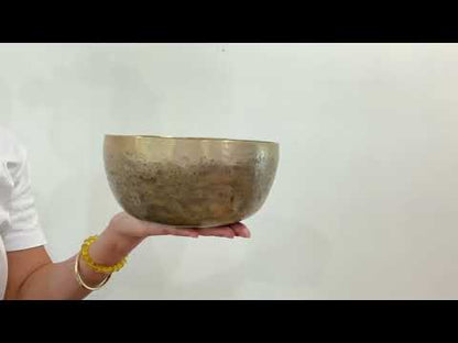 Tara Singing Bowl - Base Note D#3 (159 Hz)