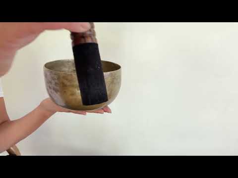 Tara Singing Bowl - Base Note F3 (178 Hz)