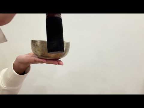 Small Tara Singing Bowl - Base Note G#4 (406Hz)