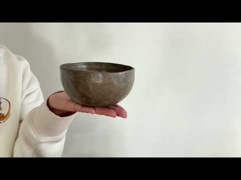 Small Tara Singing Bowl - Base Note G4 (382 Hz)