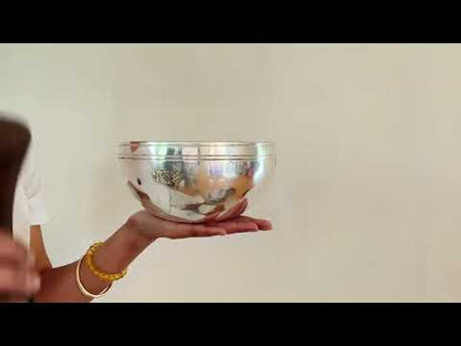 Silver Moon Singing Bowl - Base Note C#4 (282 Hz)