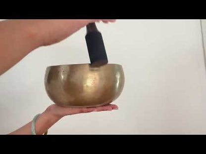 Remuna Singing Bowl - D3 (147 Hz)