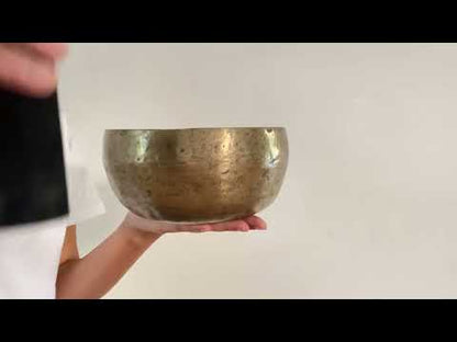 Tara Singing Bowl - Base Note F3 (177 Hz)