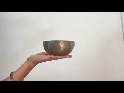 Small Tara Singing Bowl - Base Note F3 (177)