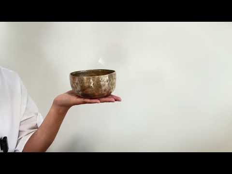 Small Tara Singing Bowl - Base Note G4 (390)