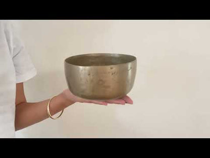 Tara Singing Bowl - Base Note A3 (217 Hz)