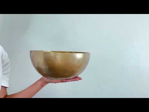 Hand Hammered Singing Bowl - Base Note C#3 136Hz