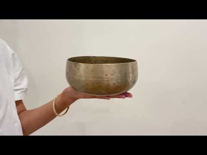 Remuna Singing Bowl - G3 (197 Hz)