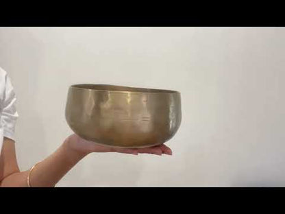 Remuna Singing Bowl - G3 (197 Hz)