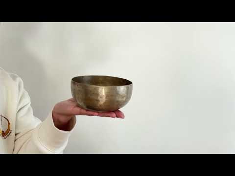 Small Tara Singing Bowl - Base Note F4 (346 Hz)