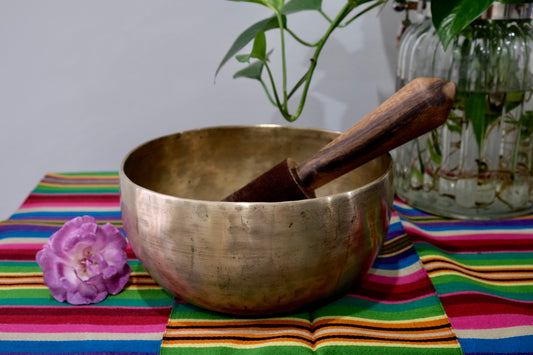 Old 'Tara' Singing Bowl - Base Note D# (155 Hz)