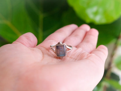Labrodorite and Sterling Silver ring