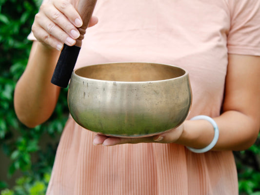 Remuna Singing Bowl - Base note A3 (222 Hz)