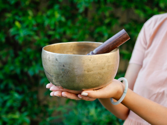 Old 'Tara' Singing Bowl - Base Note G (197 Hz)