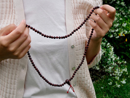 Knotted Rosewood Mala