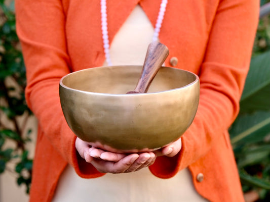 Contemporary Flow Singing Bowl - Base Note G# 210 Hz