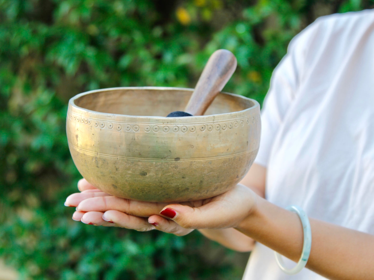 Old 'Tara' Singing Bowl - Base Note A3 (215 Hz)