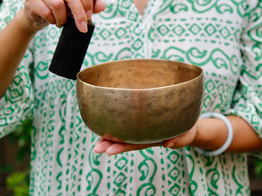 Old 'Tara' Singing Bowl - Base Note A#3 (230 Hz)