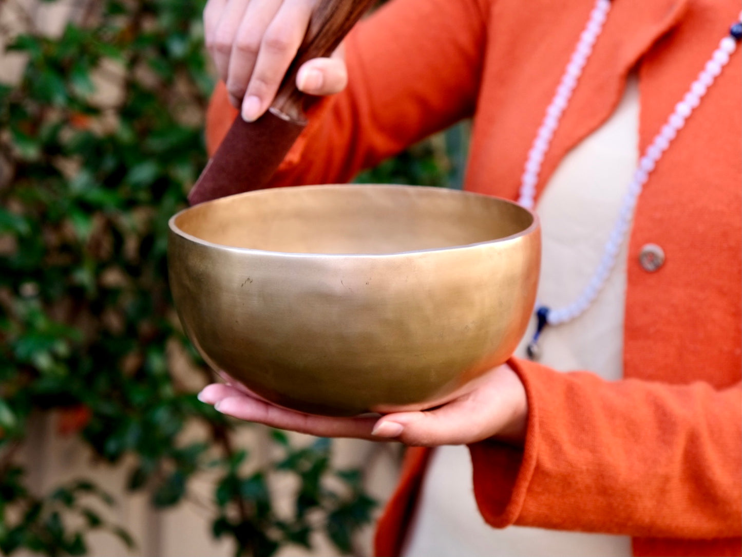 Contemporary Flow Singing Bowl - Base Note G# 210 Hz