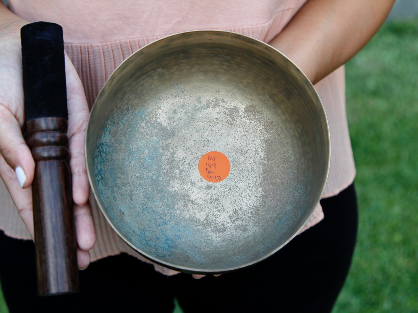 Old 'Tara' Singing Bowl - Base Note E (164 Hz)