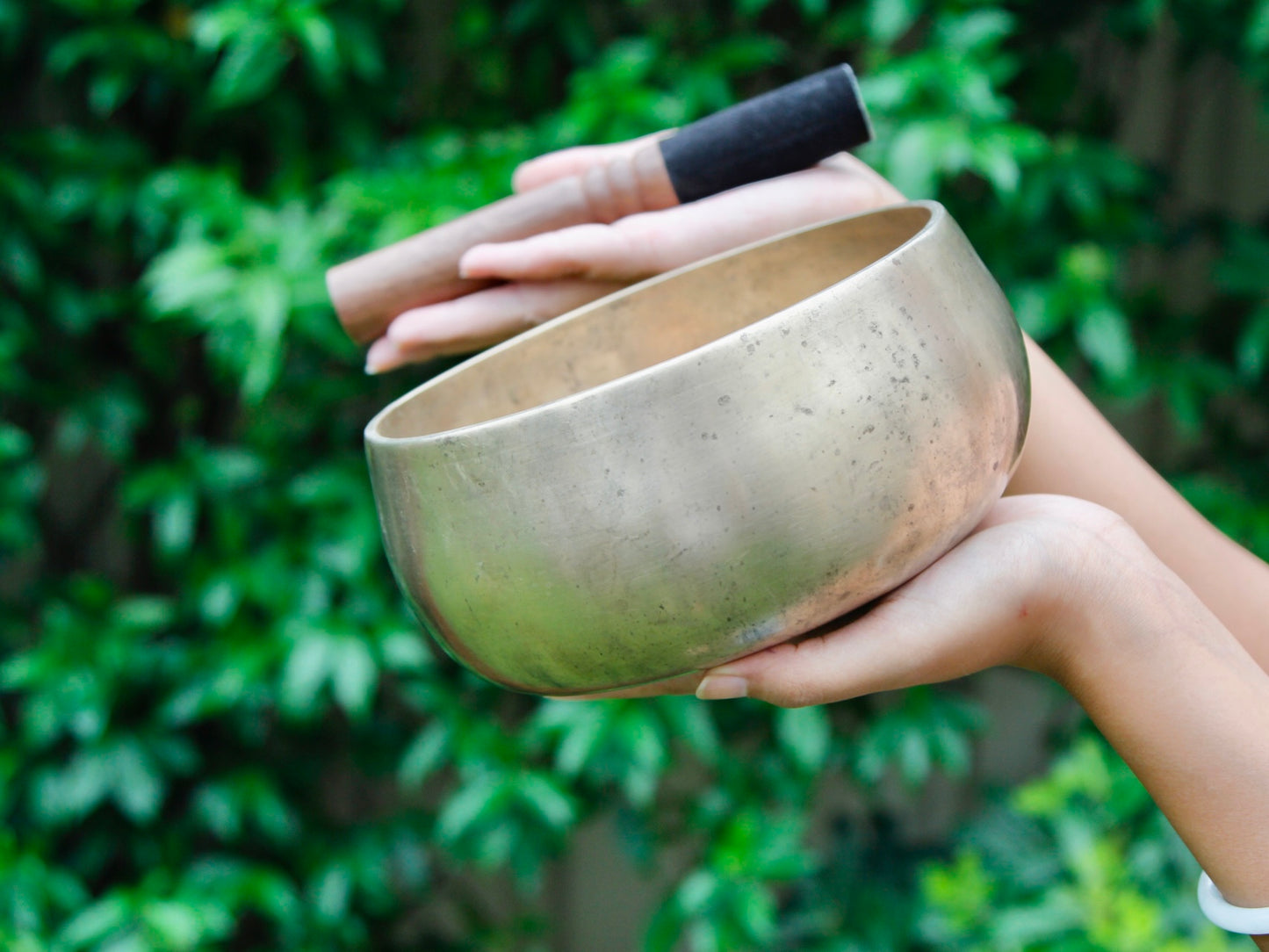 Remuna Singing Bowl - Base note A3 (222 Hz)