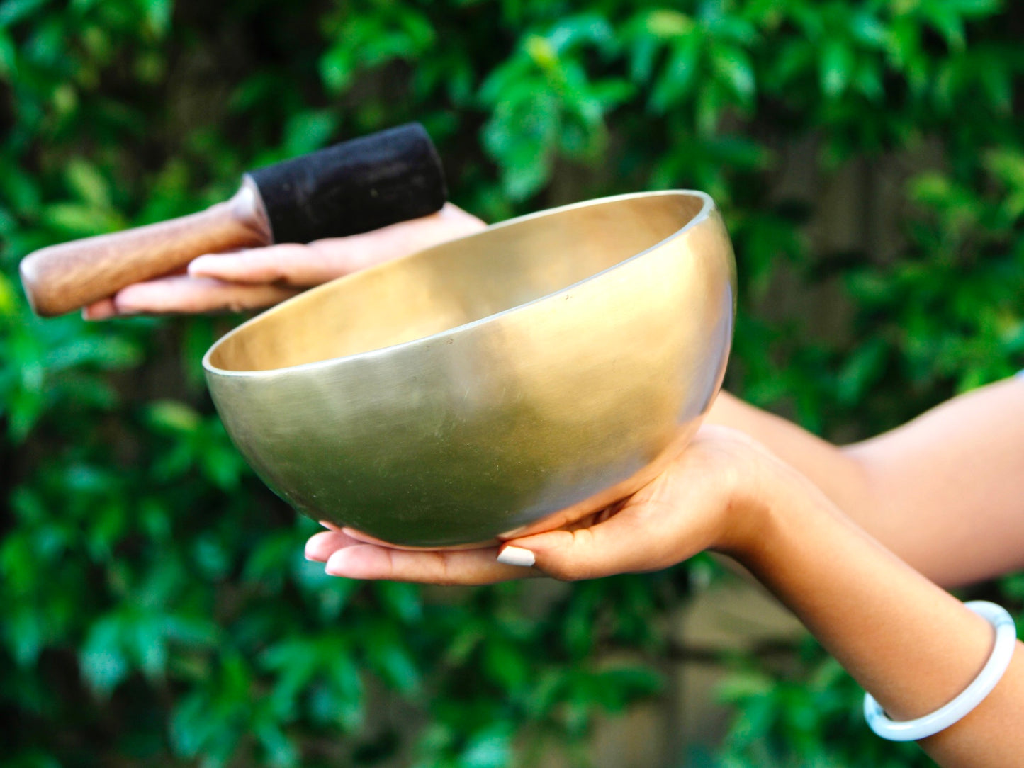 Contemporary Flow Singing Bowl - Base Note G3 191 Hz